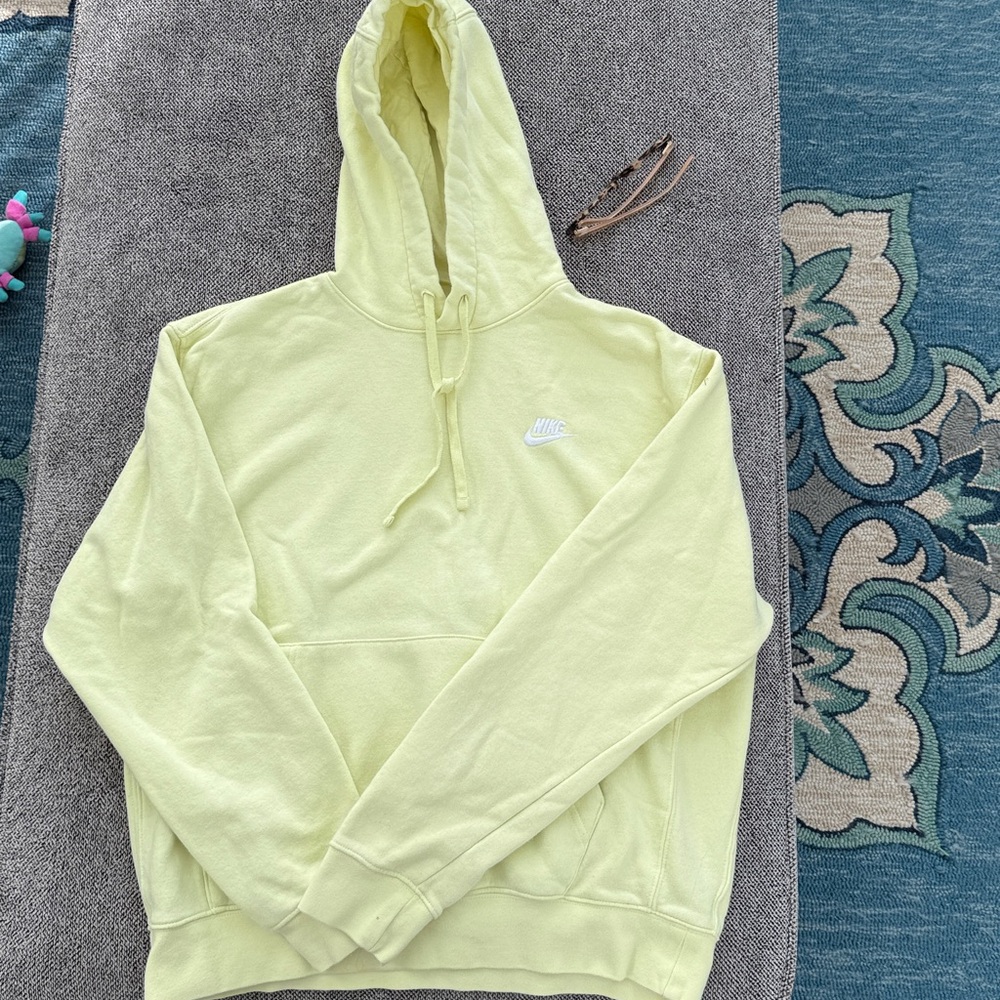 Nike limoncello hoodie